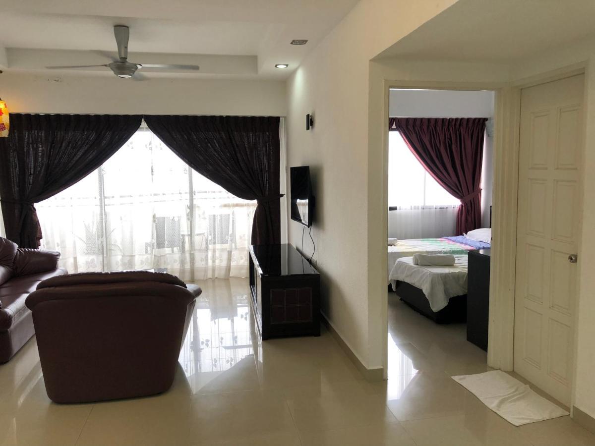 Beach Resort Home Stay Sri Sayang 05 Apartment Batu Ferringhi 2Bedroom 外观 照片